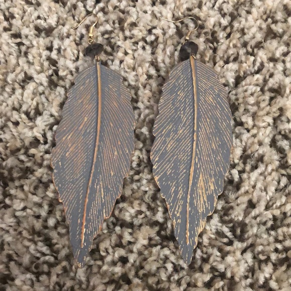 ❤️3 Earring Bundle❤️ - Picture 5 of 6